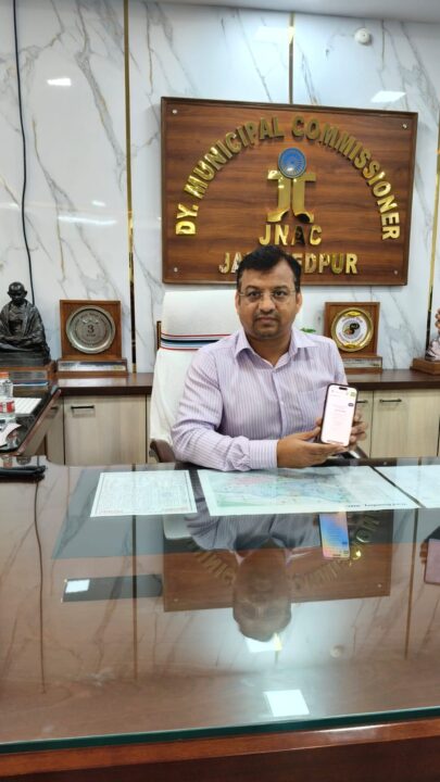 जमशेदपुर में जनगणना 2027 के तहत स्वगणना अभियान तेज, टाटा स्टील परिसर में अधिकारियों ने किया ऑनलाइन पंजीकरण img 20260505 wa0007