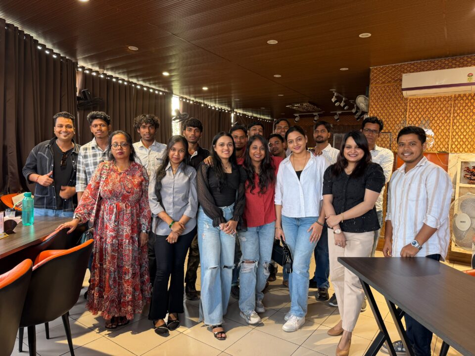 रेड एफएम ने ‘दोस-टी’ कार्यक्रम के साथ मनाया फ्रेंडशिप डे, श्रोताओं ने दोस्ती के रंग में बिताए यादगार पल 1001414167